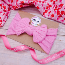 Load image into Gallery viewer, Valentines Bow Bundle of 5 - Pink
