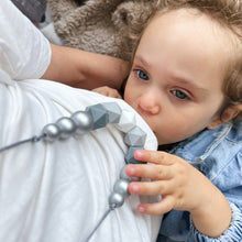 Load image into Gallery viewer, Breastfeeding &amp; Teething Necklace - Eira
