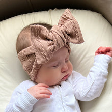 Load image into Gallery viewer, NEW Oversized Knitted Bows
