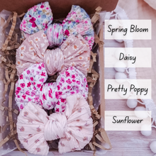 Load image into Gallery viewer, Baby Bow Headband - Pretty Poppy

