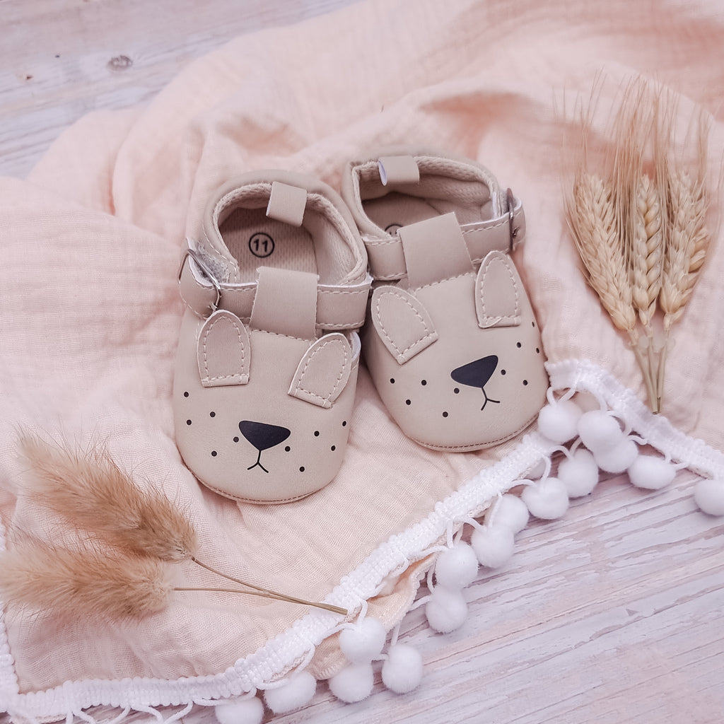 Bunny baby shoes top
