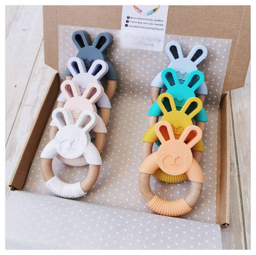 Bunny Teether - Mama Bear and Cubs ltd