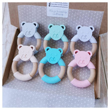 Load image into Gallery viewer, Bear Teether - Mama Bear and Cubs ltd
