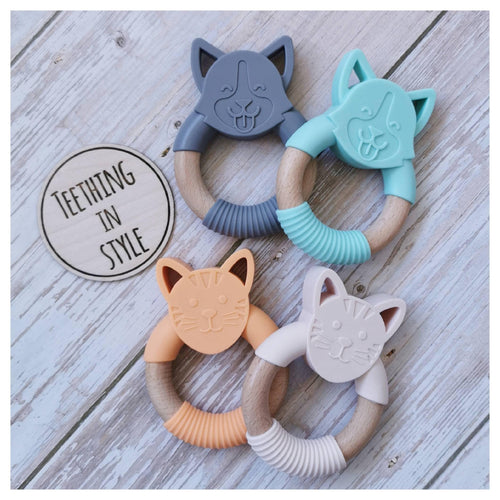 Kitty & Puppy Teether - Mama Bear and Cubs ltd