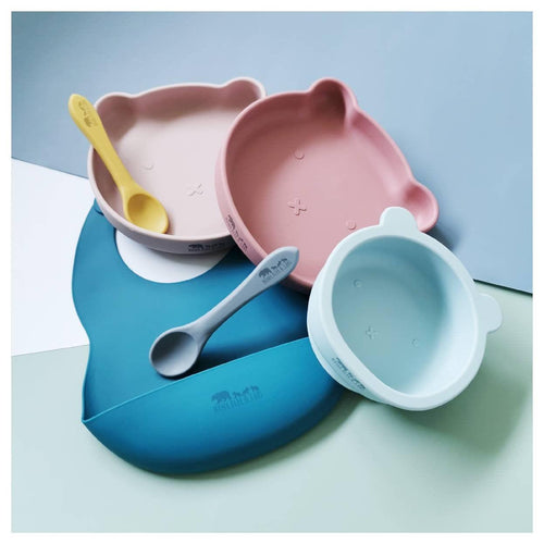 Baby silicone weaning set with suction bowl suction spoon silicone spoon silicone bib mama bear and cubs